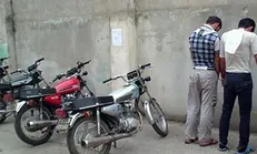 دستگیری ۲ سارق موتورسیکلت و خودرو‌های سواری