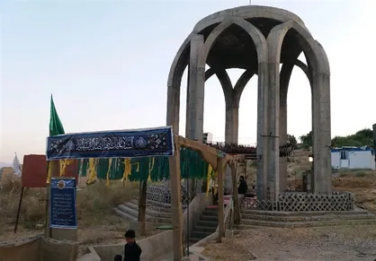 بیش از یک دهه ساخت المان شهدای دانشگاه شیراز نیمه&zwnj;تمام رها شده است