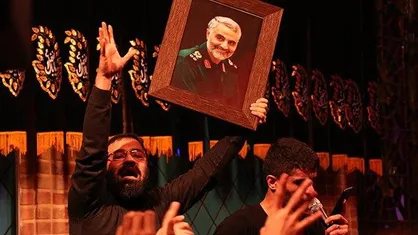 رجزخوانی عبدالرضا هلالی، &laquo;کلنا قاسم سلیمانی&raquo;