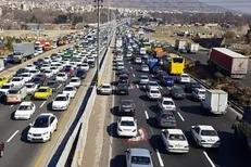 ترافیک سنگین در آزادراه کرج - تهران