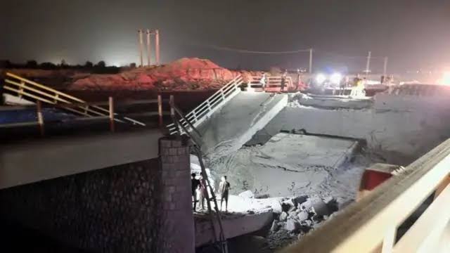حمله به زیرساختهای حیاتی جنوب کشور/ نقض آشکار منشور ملل متحد و سکوت سؤالبرانگیز سازمان ملل حمله به زیرساختهای حیاتی جنوب کشور/ نقض آشکار منشور ملل متحد و سکوت سؤالبرانگیز سازمان ملل