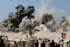 آکسیوس: اسرائیل حمله به غزه را به آمریکا اطلاع داد