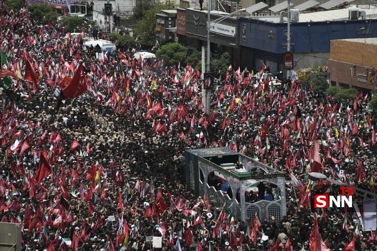 مراسم تشییع تاریخی رهبرمجاهد شهید انقلاب؛ تهران غرق در سوگ و حماسه + فیلم و عکس مراسم تشییع تاریخی رهبرمجاهد شهید انقلاب؛ تهران غرق در سوگ و حماسه + فیلم و عکس