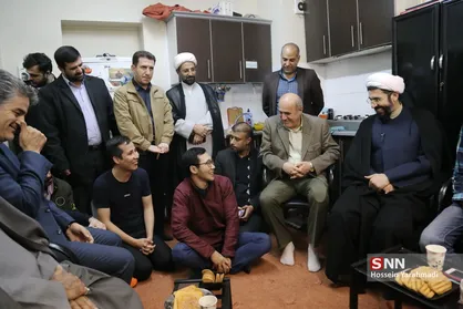 حجت&zwnj;الاسلام رستمی در جمع دانشجویان مسیحی دانشگاه تهران حضور یافت + فیلم و عکس
