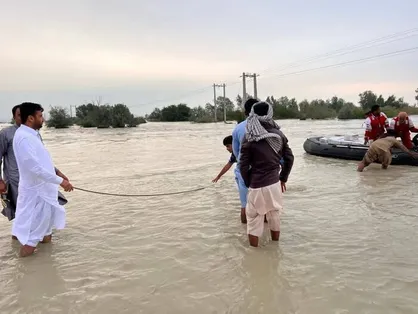سیل ۱۵ روستا را در منطقه دشتیاری زیر آب برد / حضور گروه&zwnj;های جهادی در مناطق سیل زده + فیلم