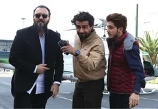 برای نگارش «گاندو» ویدئو‌های جاسوسی را دنبال کردم