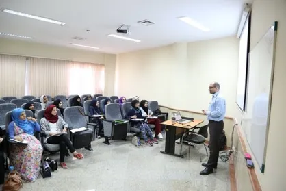 ۴۰ درصد دانشجویان خارجی علوم پزشکی اصفهان افغانستانی هستند