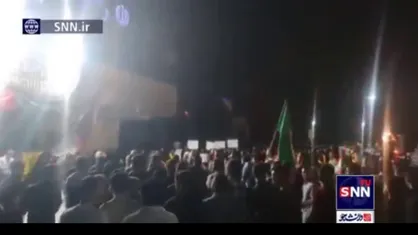تجمع دانشگاهیان کرمانی مقابل دانشگاه شهید باهنر