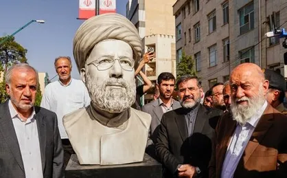 &laquo;سردیس شهید جمهور&raquo; در &laquo;میدان پاستور تهران&raquo; رونمایی شد