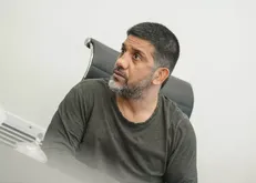 حال‌وهوای آزادکاران در تولد علیرضا دبیر ؛ پایکوبی و کف زدن با نرمش های خاص کشتی گیران + فیلم