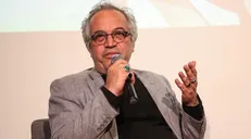 سینمای دفاع مقدس نیازمند حمایت واقعی مسئولان است/ با حرف و شعار نمی‌توان اثر فاخر تولید کرد