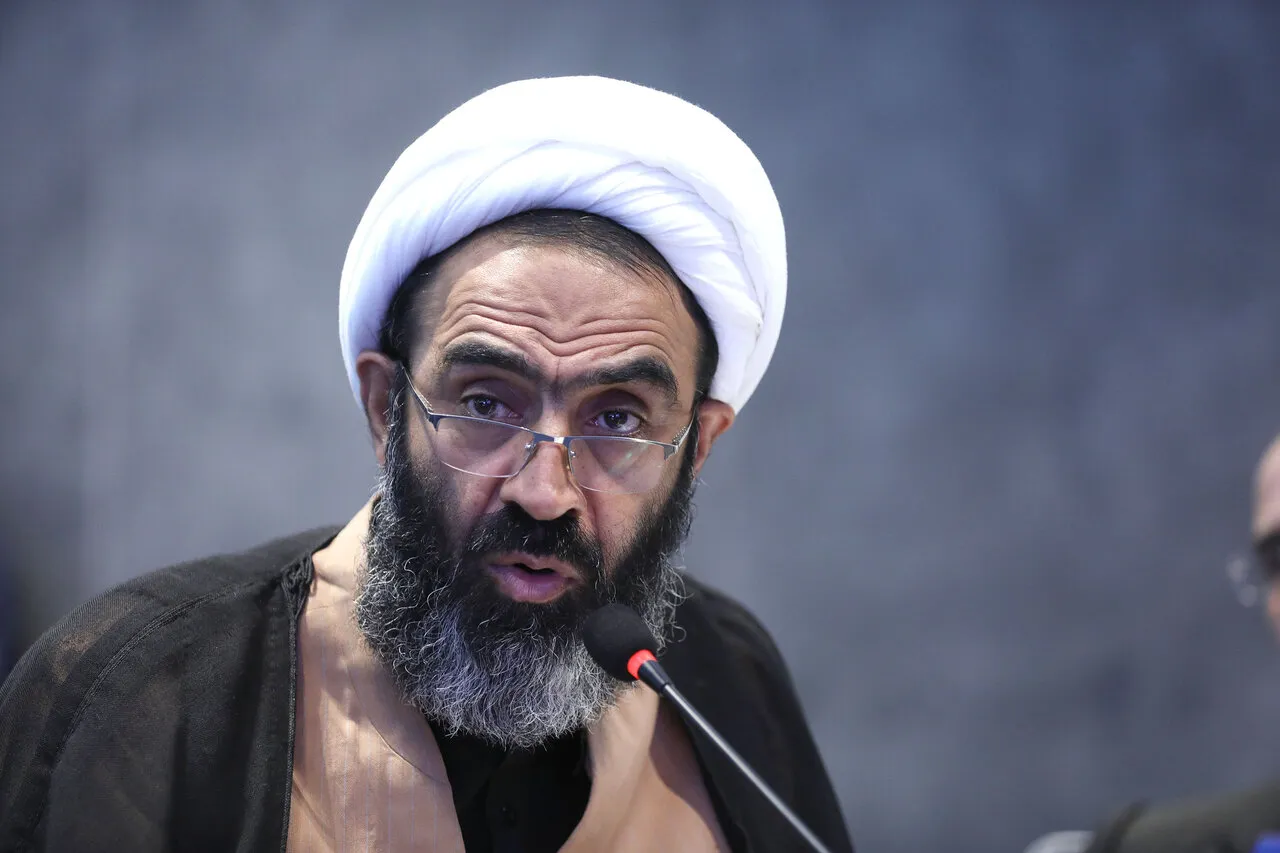 نقدعلی: چرا پازل سیاست دیپلماتیک کشور علیه سیاست‌های کلی قرار گرفته است