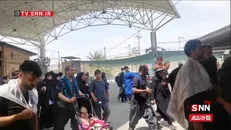 تصاویری از موج بازگشت زائران کربلای معلی از طریق مرز مهران+فیلم