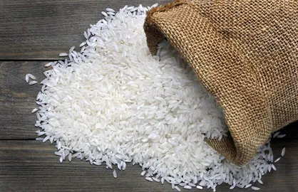 دستور خروج برنج های وارداتی رسوبی را صادر کنید