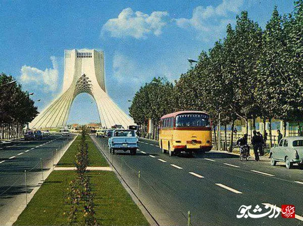 میدان آزادی در سال ۱۳۵۱