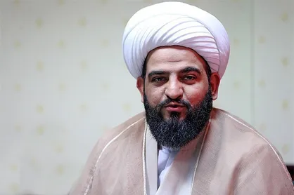 امام حسین (ع) را تنها در صحنه رزم خلاصه نکنیم