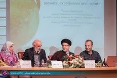 در سواد هوشمند همواره باید به اهداف متعالی و ارزش‌های اسلامی توجه کرد
