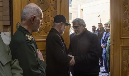 حضور سردار قاآنی در مراسم گرامی&zwnj;داشت حاج &laquo;غلامحسین اسدی&raquo;