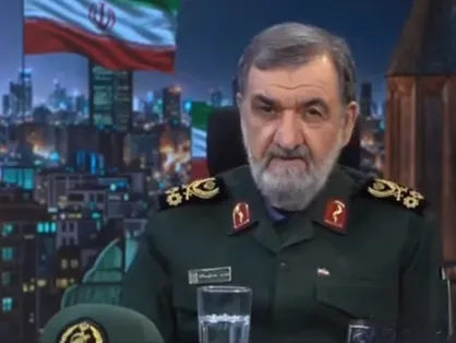 از شما ملت بزرگوار که از فرزندان و رزمندگان خودتان حمایت کردید تشکر میکنم