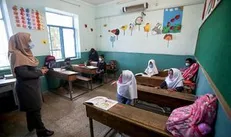 آموزش یک سوم دانش آموزان کشور حضوری است
