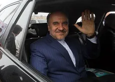 سلطانی‌فر را استیضاح نه، مجازات کنید / یک مسئول دیگر چه خیانتی کند تا عزل شود؟
