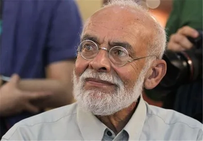 فقیه: کمدی&zwnj;های یک&zwnj;بار مصرف جای سینمای دفاع مقدس را گرفته&zwnj;اند! /برخی از فیلمسازان فقط عاشق تویوتا&zwnj;های جنگ بودند!