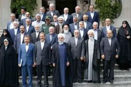 حسینی: بخش قابل توجهی از دولت مردان دولت یازدهم از تجار بزرگ بودند