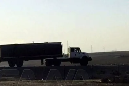 سرقت ۸۹ تانکر نفت سوریه از سوی نظامیان آمریکایی
