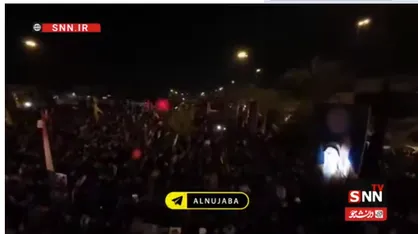 عزاداری عراقی&zwnj;ها با تشییع نمادین و باشکوه امام شهید خامنه&zwnj;ای در بغداد+ فیلم