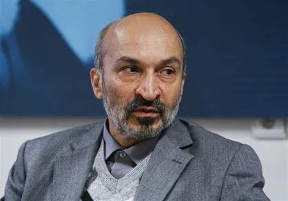 رئیس دانشگاه تهران: گزارش&zwnj;ها و چالش&zwnj;های موضوع بحران آب را به دولت ارائه کردیم/ طرح آماده اجرا است + فیلم