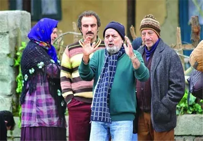 فیلم/ سیروس مقدم: خوشحالم که &laquo;پایتخت&raquo; جایش را بین حزب&zwnj;اللهی&zwnj;ها باز کرده
