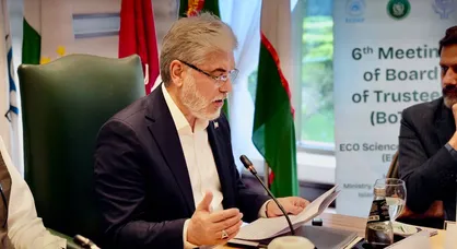 تاکید تهران و اسلام&zwnj;آباد بر توسعه تبادل دانشجو و بورس&zwnj;های تحصیلی