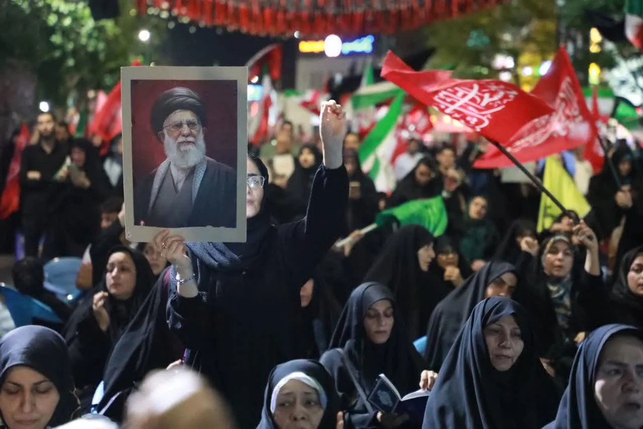 شبهای اقتدار سمنان شبهای اقتدار سمنان