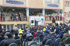 مشق همدلی و مشارکت در دوران نوجوانی