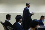 
ملبس شدن جمعی از طلاب به دست آیت الله نوری همدانی
