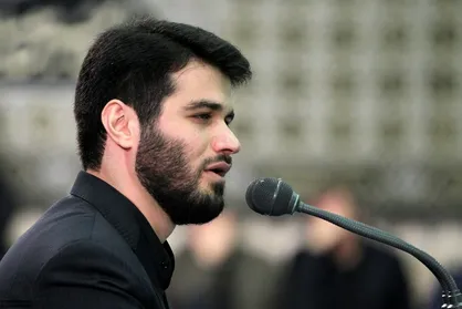 واکنش متفاوت مداح مشهور به خروج آمریکا از برجام + عکس