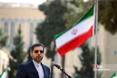 نفتالی بنت: مذاکرات هسته‌ای در وین فوراً متوقف شود! / خطیب زاده: هیأت‌ها در وین از اقامتگاه نخست‌وزیر اسراییل دستور نخواهند گرفت
