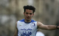شرط نهایی شارلوا برای جدایی نورافکن!/ حضور امید در جمع آبی‌ها سخت شد
