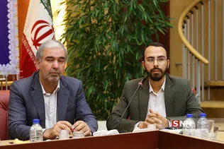 دکتر نیک روش و دکتر غفاری در مراسم تجلیل از خادمین اربعین حسینی ، کنگره ملی شهدای دانشجو و راهیان نور دانشجویی