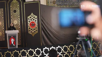 طولانی&zwnj;ترین شعرخوانی تاریخ در بدرقه رهبر شهید ایران برگزار شد