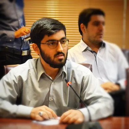 مسئولان میلیاردی، معنی خدمت را نمی&zwnj;فهمند!/ در انتخاب اعضای کابینه جناحی نگاه نشود