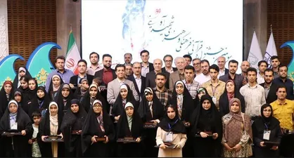 برگزیده شدن سه دانشجوی شاهد و ایثارگر دانشگاه تهران در مرحله پایانی جشنواره قرآنی شهید آوینی
