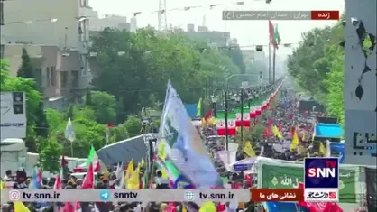 بدرقه پیکر شهید نیلفروشان به سمت میدان شهدای تهران