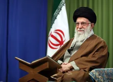 رهبر انقلاب: قرآن توانست قله استقامت را در غزه به دنیا نشان دهد/ مقاومت، بینی صهیونیست‌ها را به خاک خواهد مالید + فیلم