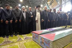 گفت و گوی عربی رهبر شهید انقلاب با پسر شهید اسماعیل هنیه+فیلم