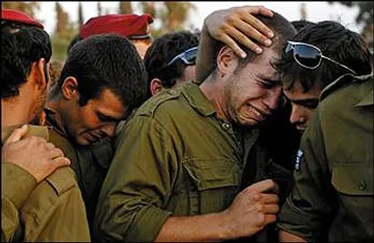 فیلم| سرباز اسرائیلی از ترس &laquo;ترقه&raquo; فلسطینی&zwnj;ها فرار کرد!