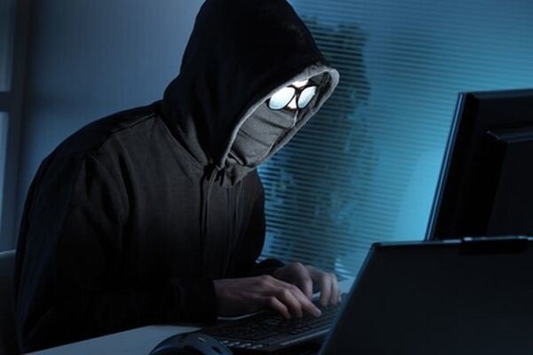 اگر تهدید به انتشار عکس خصوصی شدیم، چه کنیم؟ / راهنمایی شکایت در مراجع قضایی و پلیس فتا اگر تهدید به انتشار عکس خصوصی شدیم، چه کنیم؟ / راهنمایی شکایت در مراجع قضایی و پلیس فتا