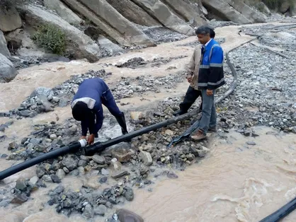 ۱۰۰ خانه در کلات دچار آب گرفتگی شده/ کمبود دستگاه لجن&zwnj;کش در خراسان
