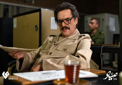 هومن برق نورد در نقش &laquo;بنی صدر&raquo;