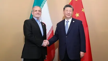پزشکیان: خدا کمک کند که بتوانیم با قدرت در مقابل یک&zwnj;جانبه&zwnj;گرایی مقابله کنیم/ آن چیزی که اعمال می&zwnj;کنند قانون زور است نه قانون منطق + فیلم